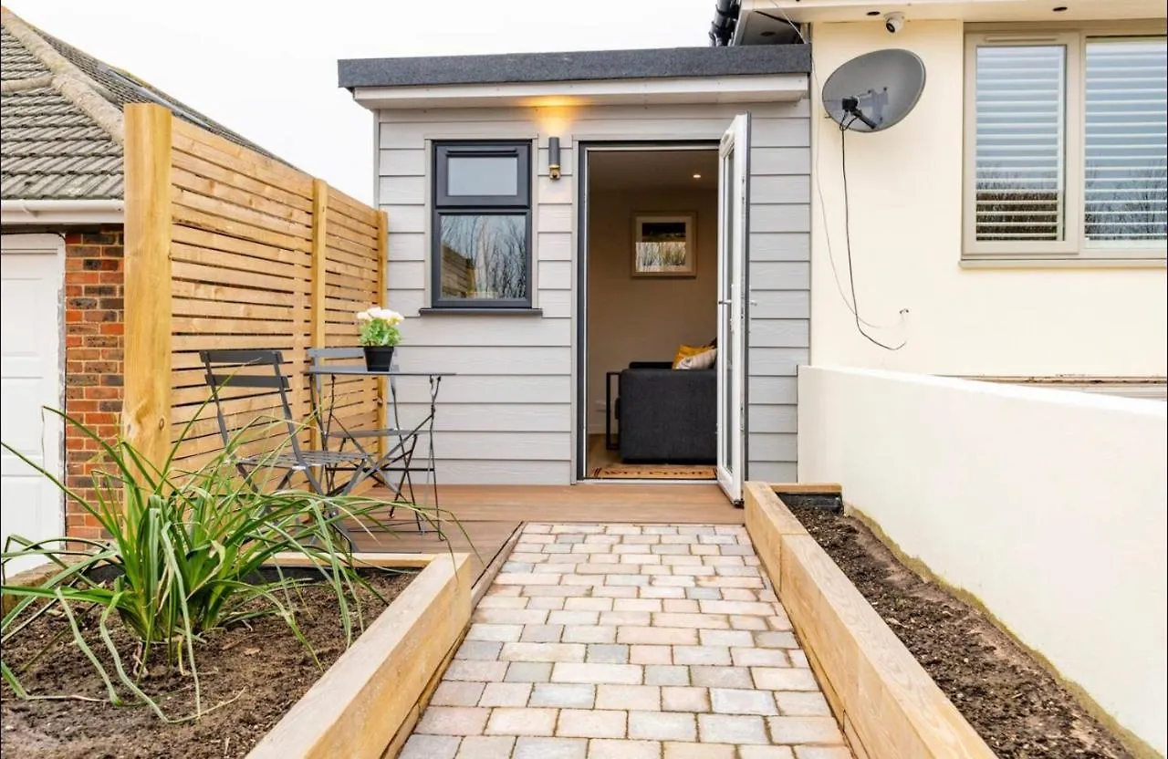 The Hideaway By The Sea - Free Parking Apartment Brighton