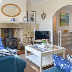  Holiday home Beacon United Kingdom